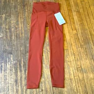 Lululemon power Thru HR tights NWT so perfect keep or gift